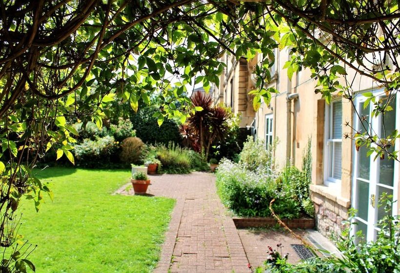 Номер Стандарт, Victoria Square Hotel Clifton Village