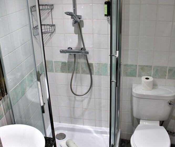Номер Economy Индивидуальный, Victoria Square Hotel Clifton Village