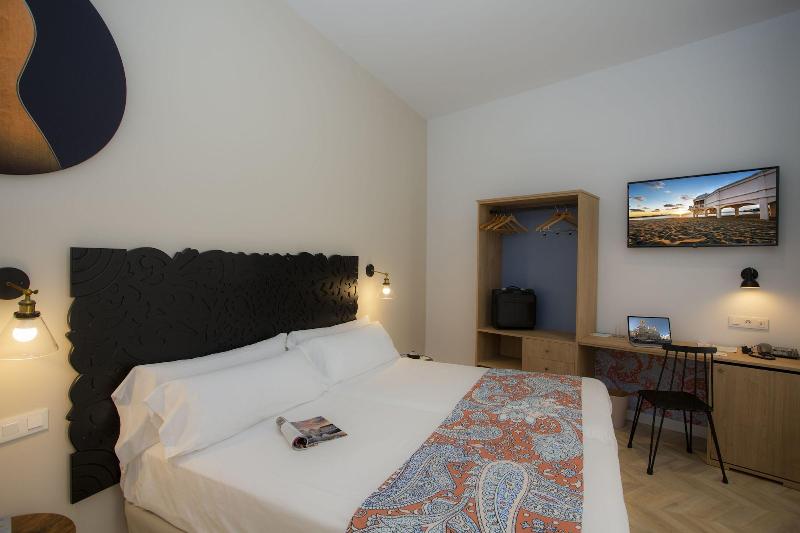 Habitación Estándar, Casual Con Duende Cádiz