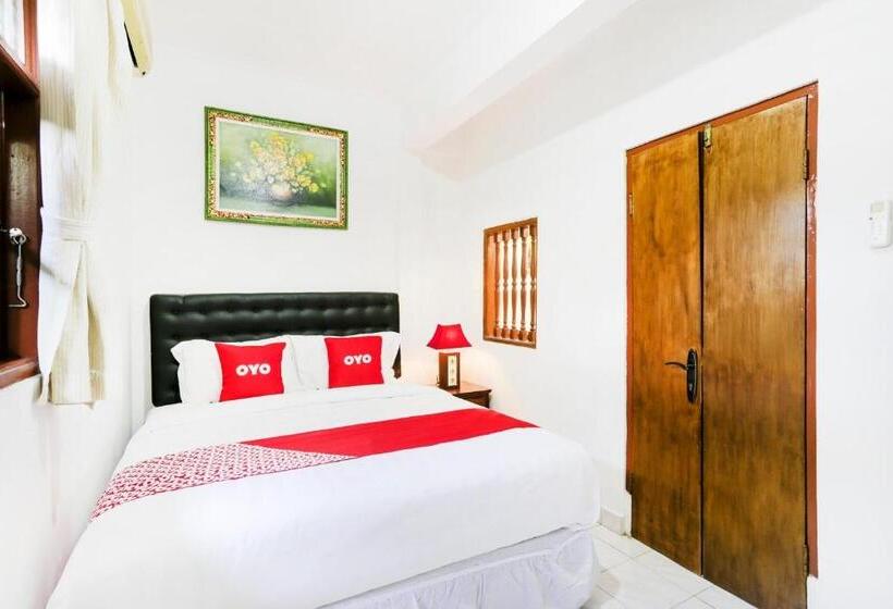 Семейный Номер, Oyo 4003 Ceria Guesthouse Seminyak