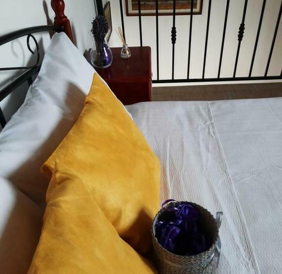 آپارتمان 1 خوابه, Ama Guest House