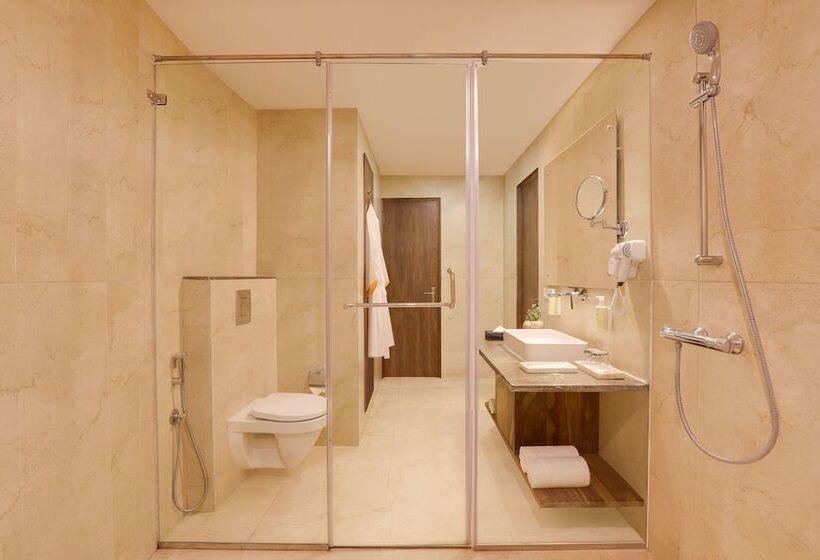 디럭스 스위트, Lemon Tree Hotel, Kasauli