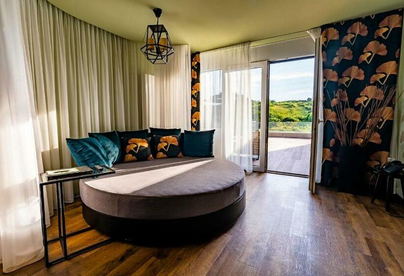 Пентхаус Люкс, Allure Healthy Hotel & Spa