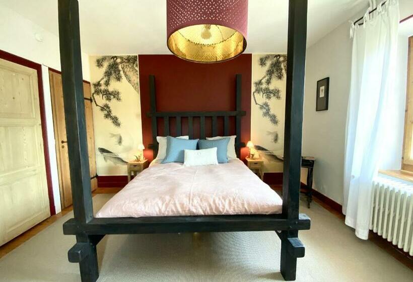 Superior room with lake view, Les O D Annecy