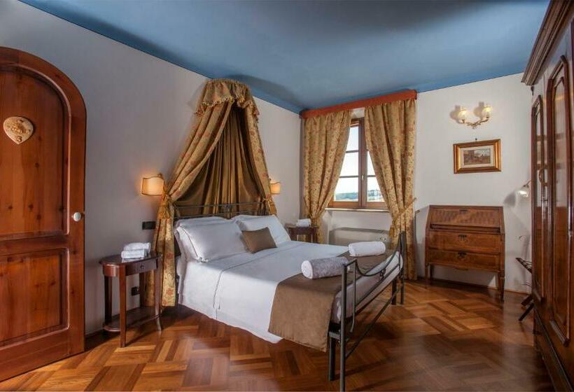 带阳台套房, Poggio Paradiso Resort & Spa