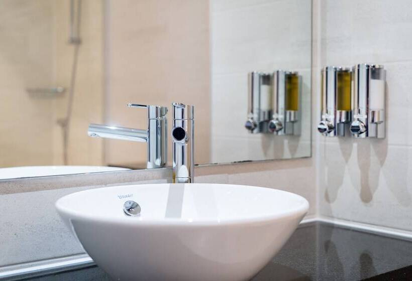 标准间, Holiday Inn Fareham Solent, An Ihg