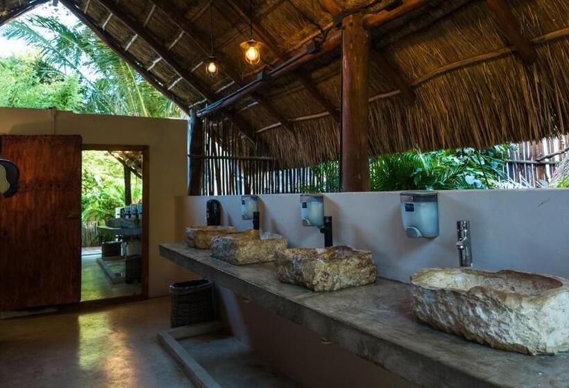 Standard Tent, Selina Tulum
