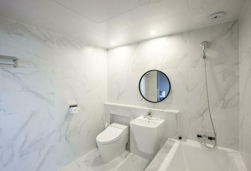 Номер Стандарт, Browndot Hotel Sasang Renecite