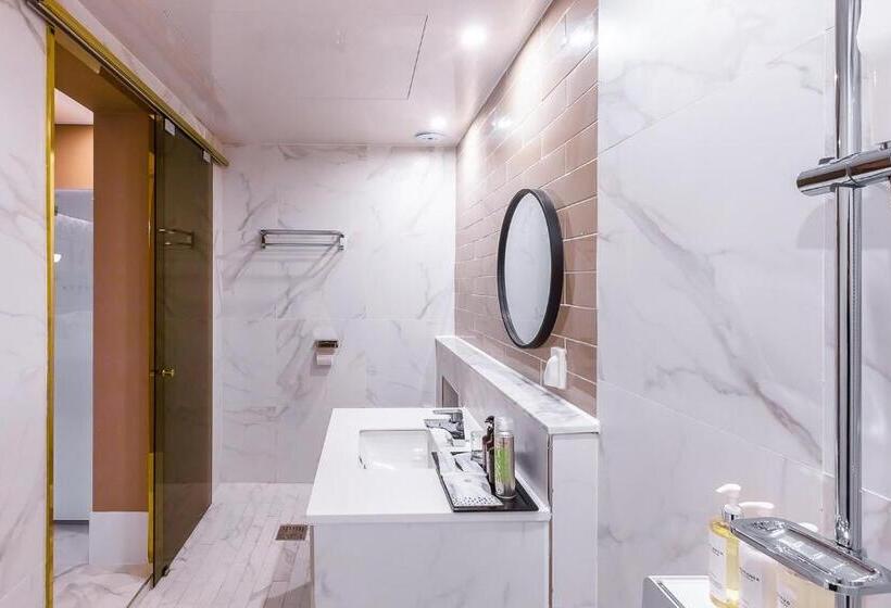 Номер Superior, Browndot Hotel Sasang Renecite