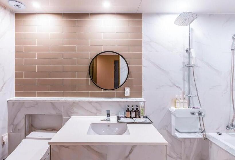 Номер Superior, Browndot Hotel Sasang Renecite
