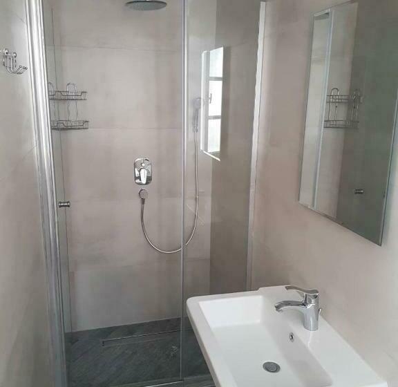 اتاق استاندارد سه نفره, Rooms Dana