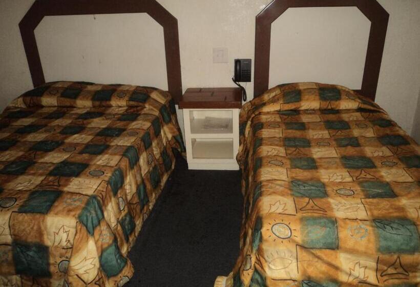 Номер Стандарт 2 Двуспальные Кровати, San Luis De Nogales