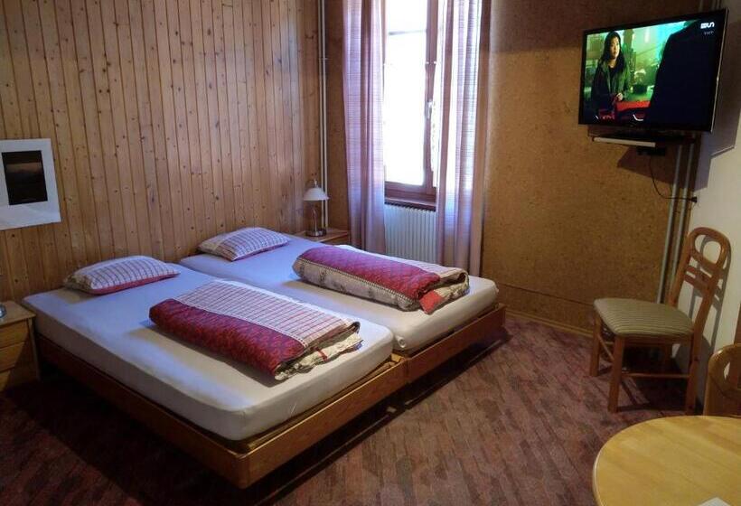 Четырехместный Номер Superior, Maison D Hôtes De La Gare