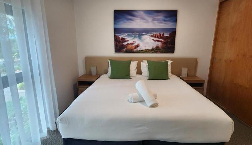 3침실 디럭스 아파트, Phillip Island Apartments