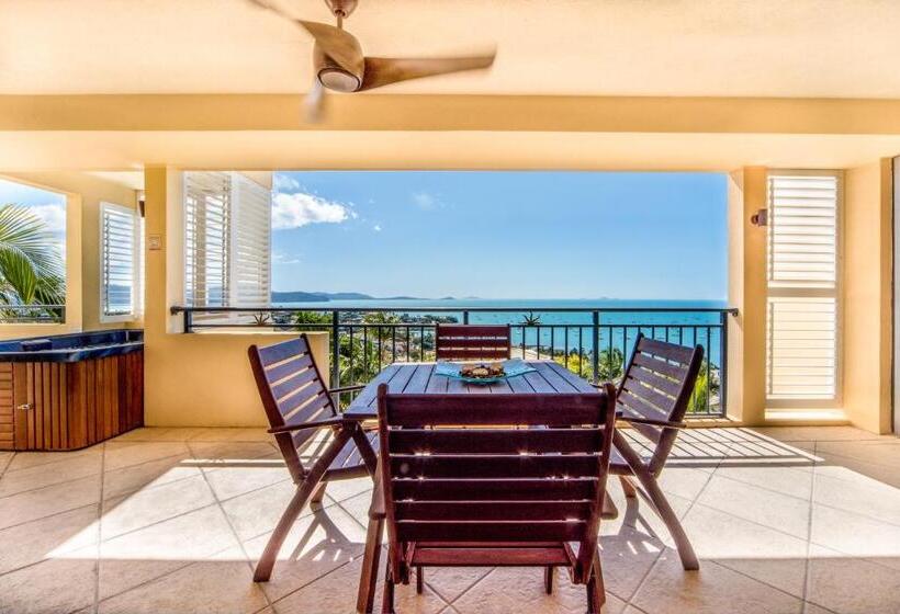 Апартаменты 2 Спальни Вид на Море, Pinnacles, Airlie Beach