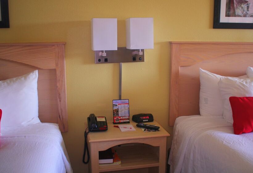 Люкс, Ramada By Wyndham & Suites South Padre Island