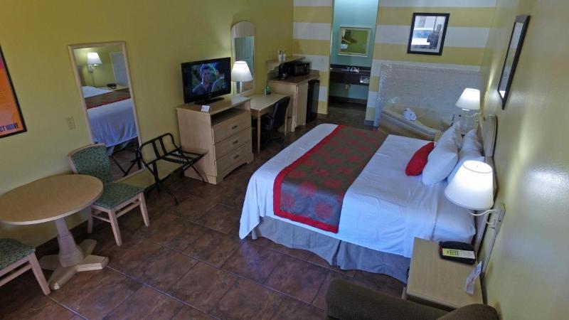 Стандартный Номер Кровать Кинг, Ramada By Wyndham & Suites South Padre Island