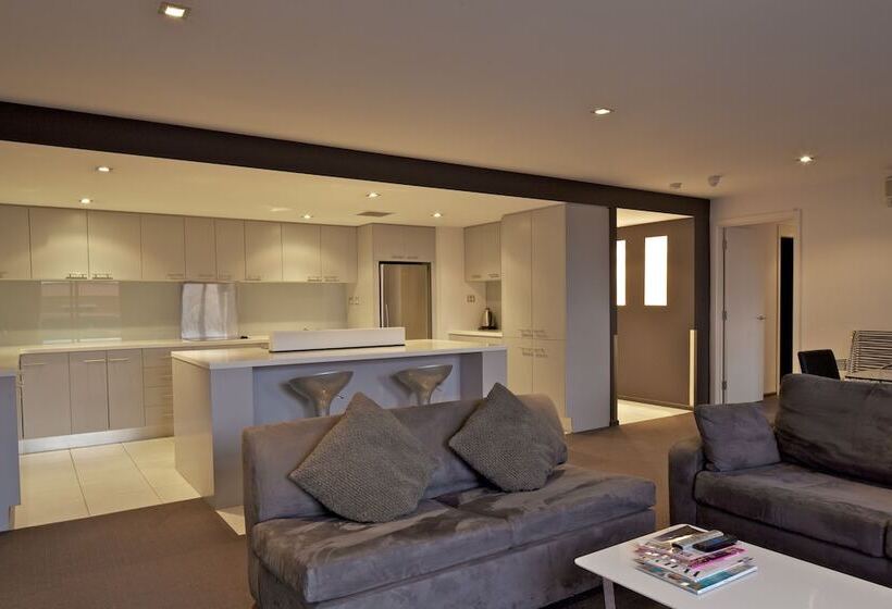 Апартаменты 2 Спальни, Zero Davey Boutique Apartment