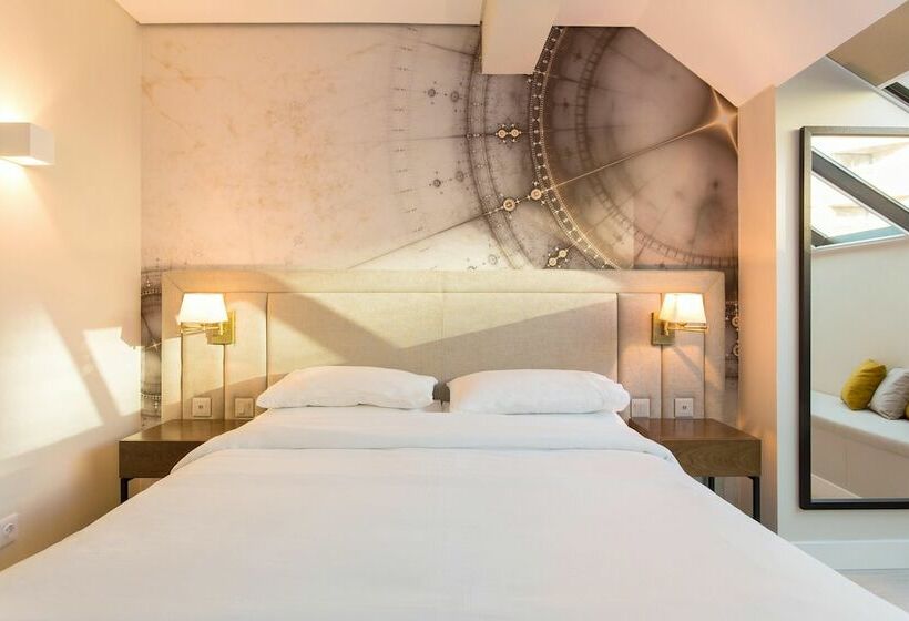 Люкс Премиум Вид на Бассейн, Four Points By Sheraton Sesimbra