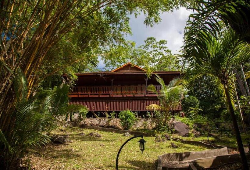 2 Bedroom Suite with Balcony, Cerf Island Resort