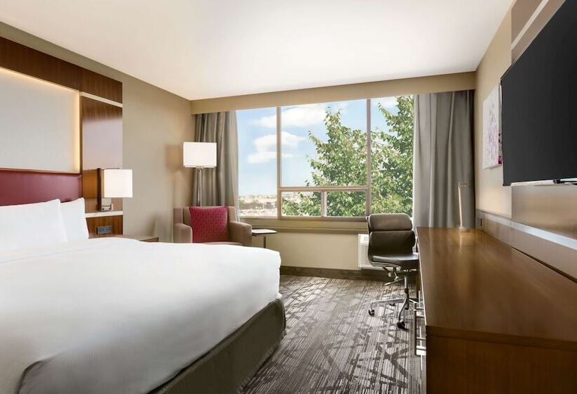 디럭스 룸, Doubletree By Hilton Toronto Airport West