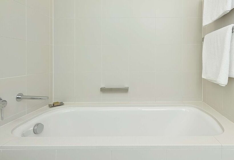 Номер Deluxe, Hilton Sydney