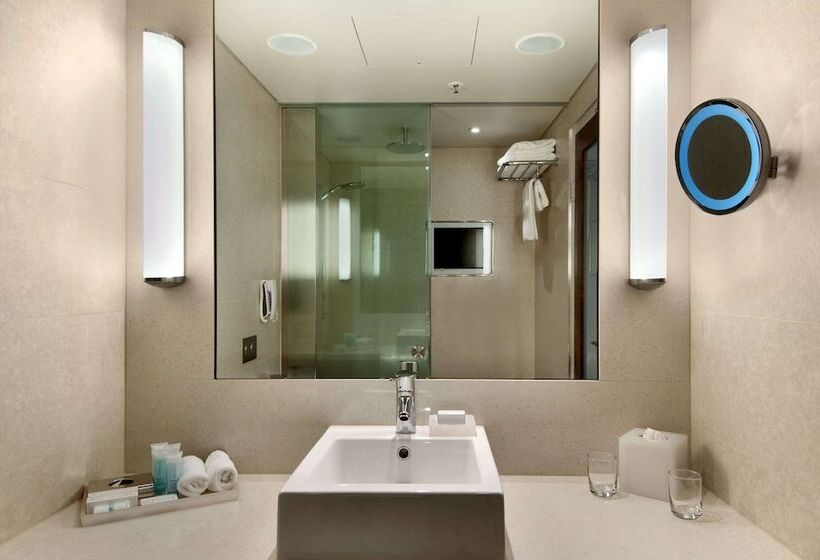Люкс, Hilton Sydney