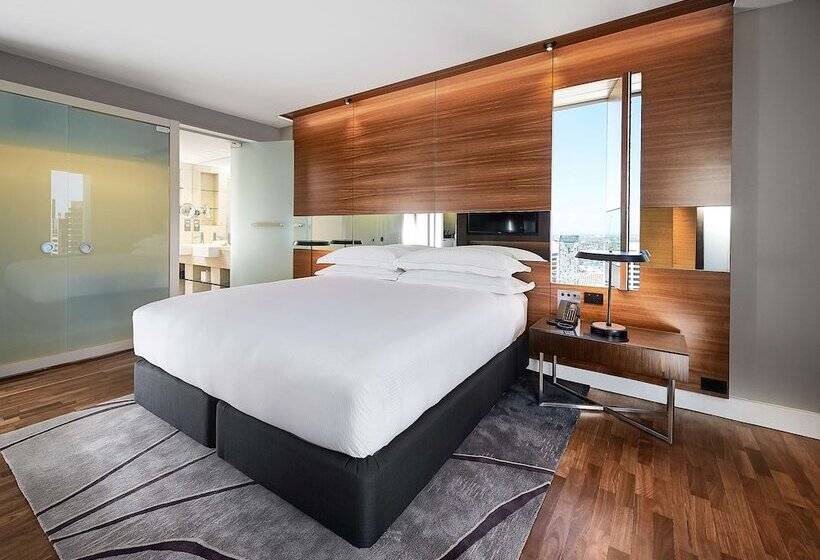 Люкс, Hilton Sydney