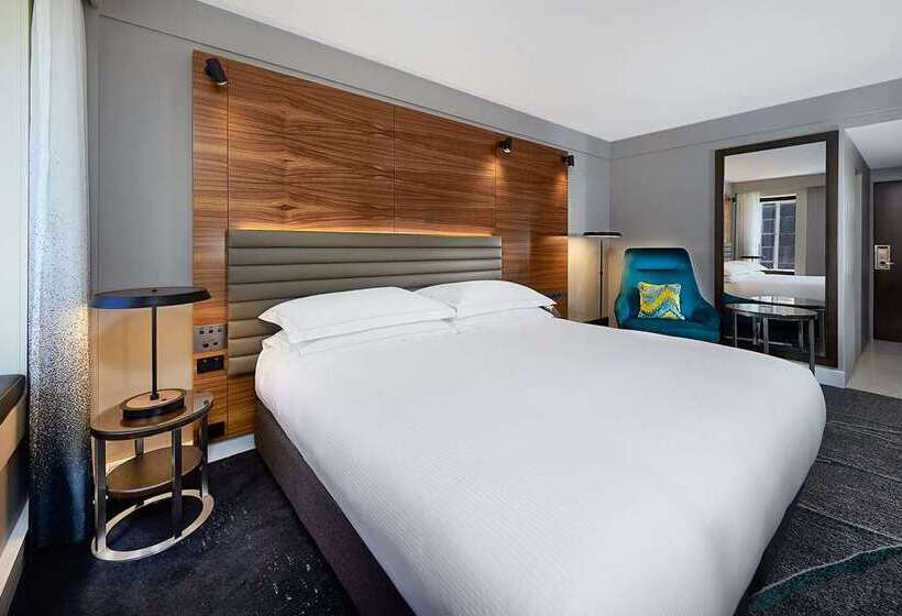 Стандартный Номер Кровать Кинг, Hilton Sydney