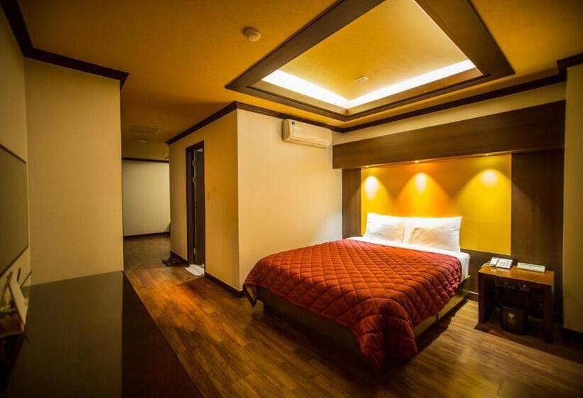 Президентский Люкс, Incheon Airport Hotel Zeumes