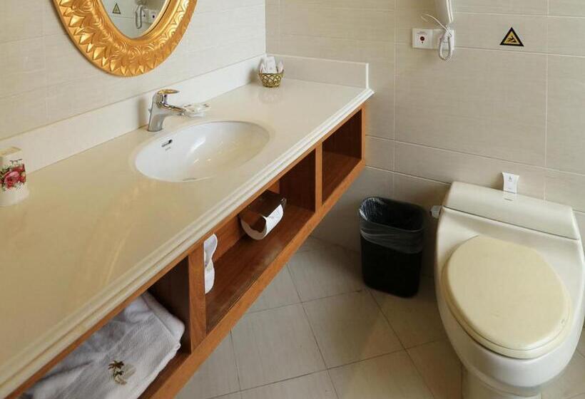 Номер бизнес-класса, Palm Beach Resort & Spa