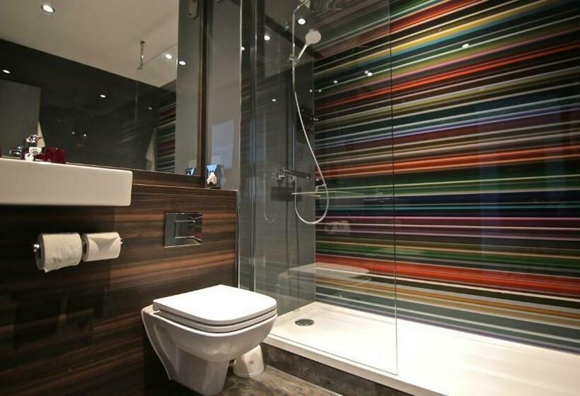 Номер Стандарт, Village Hotel Birmingham Walsall