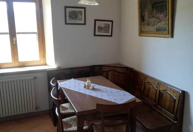 Дом 3 Спальни, Agriturismo Le Rote