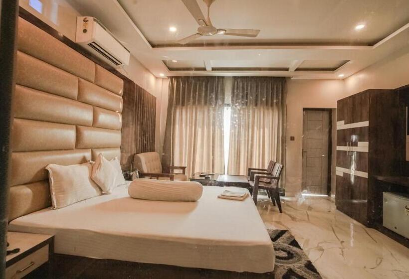 Quarto Deluxe Cama King, Resort K Sea View