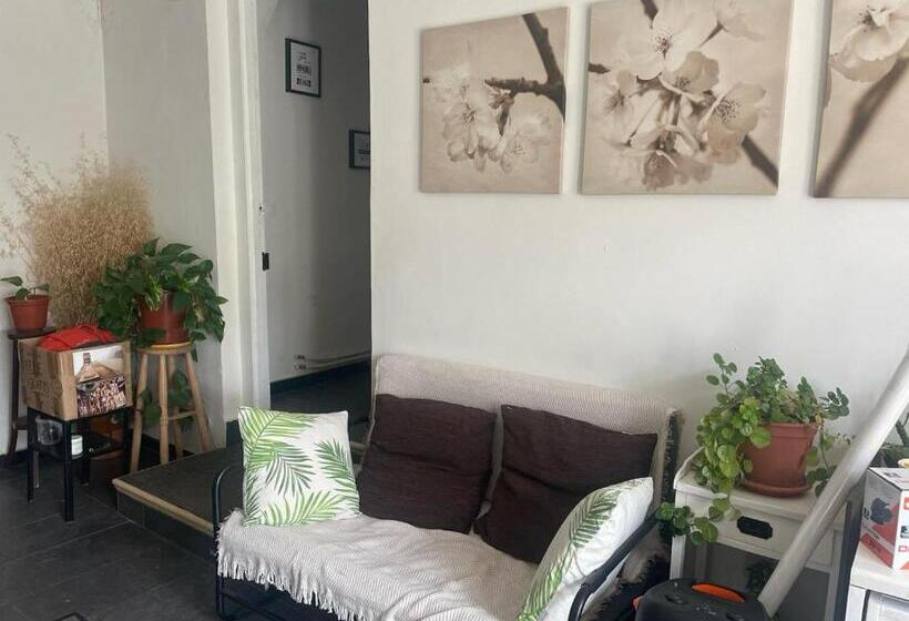 Номер Стандарт Индивидуальный, Las Hadas Albergue  Solo Para Peregrinos   Vegano  Bar