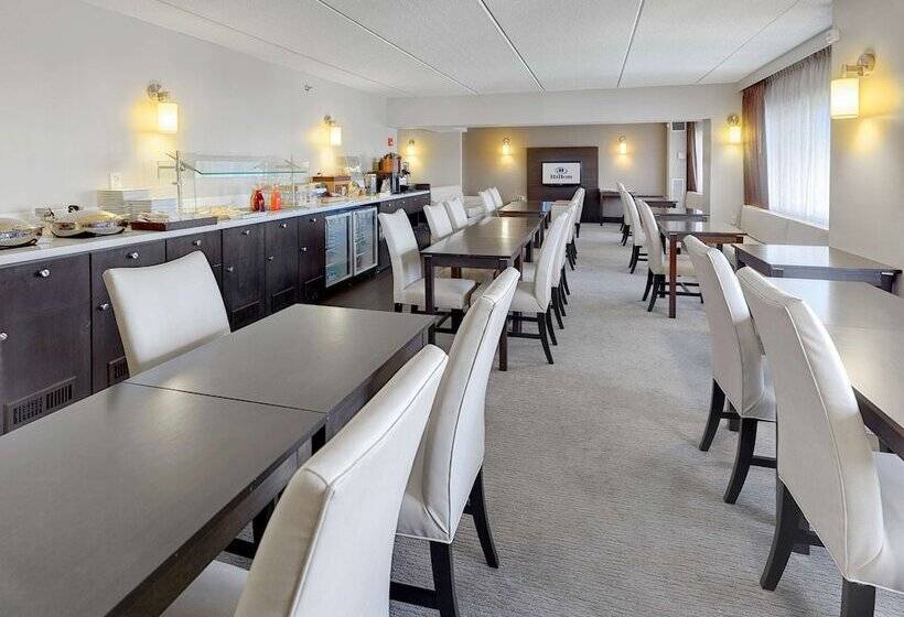 이그제큐티브 룸, Hilton Albany