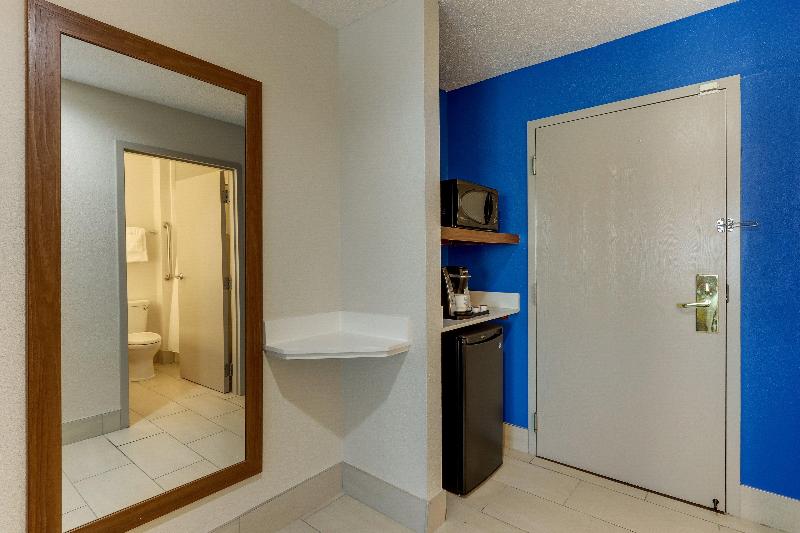 Люкс 2 Спальни, Homewood Suites By Hilton Houston Kingwood Parc Airport Area