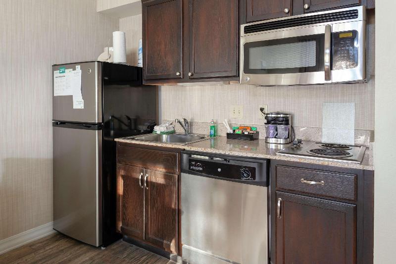 スイート, Homewood Suites By Hilton Tallahassee