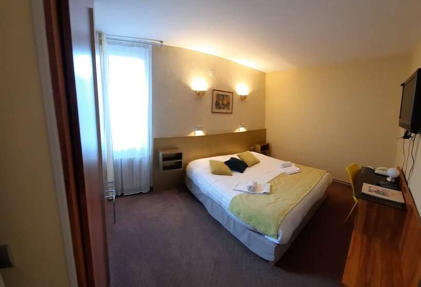 اتاق سوپریور, Logis Hôtels   Hôtel Et Restaurant Le Lion D Or