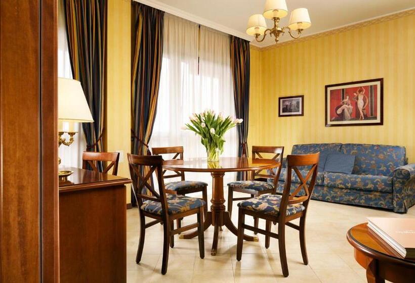 Апартаменты 1 Спальня, UNA HOTELS Hotel & Residence Contessa Jolanda Milano