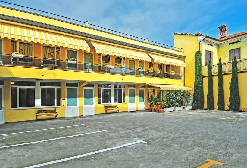 اتاق سوپریور, B&b Ai Cipressi