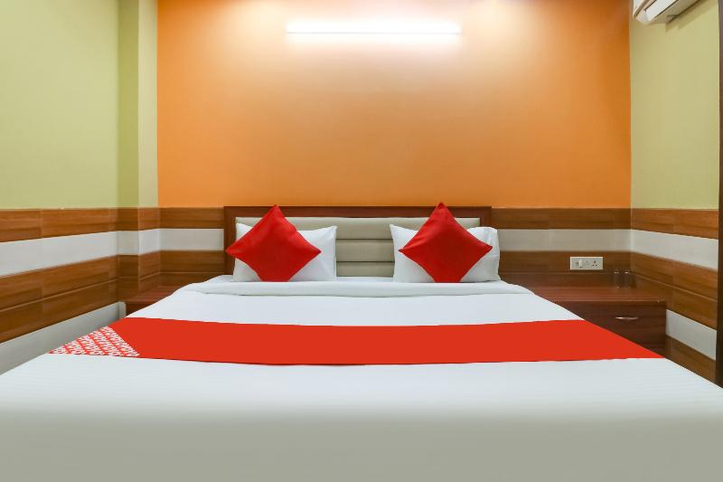 스탠다드 룸 킹사이즈 침대, Hampton Inn Shrewsbury
