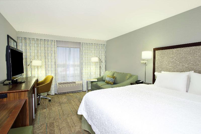 스탠다드 룸 킹사이즈 침대, Hampton Inn & Suites Columbus Hilliard