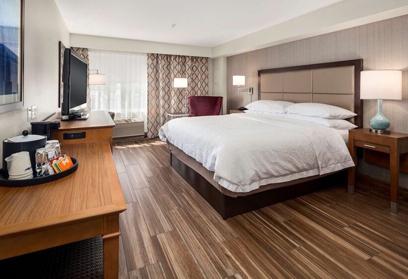 Люкс Повышенной Комфортности, Hampton Inn & Suites Seattlenorth/lynnwood