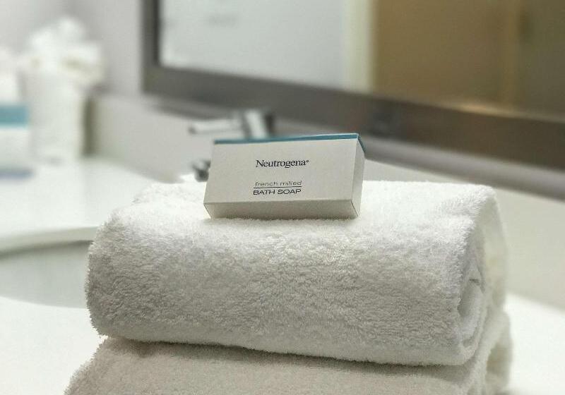 Студио Стандарт Кровать Кинг, Hampton Inn Waterville