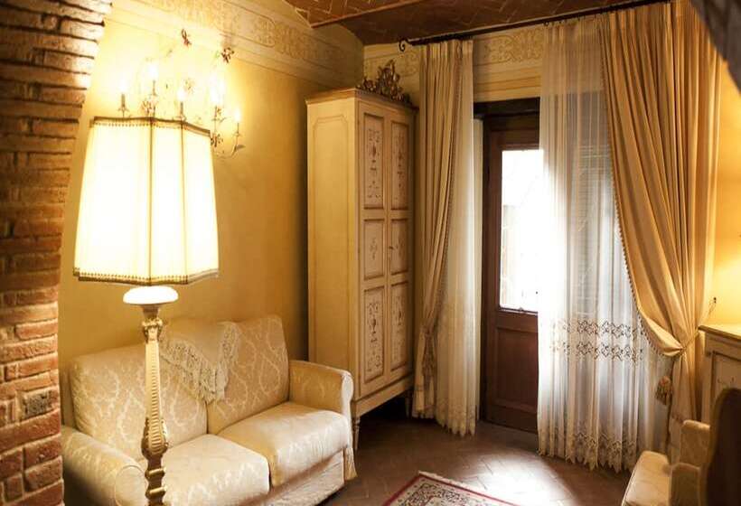 Люкс Классика, Relais La Corte Dei Papi