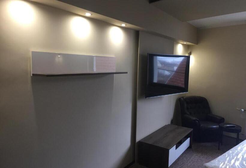 Номер Deluxe, Vulkán Wellness Panzió