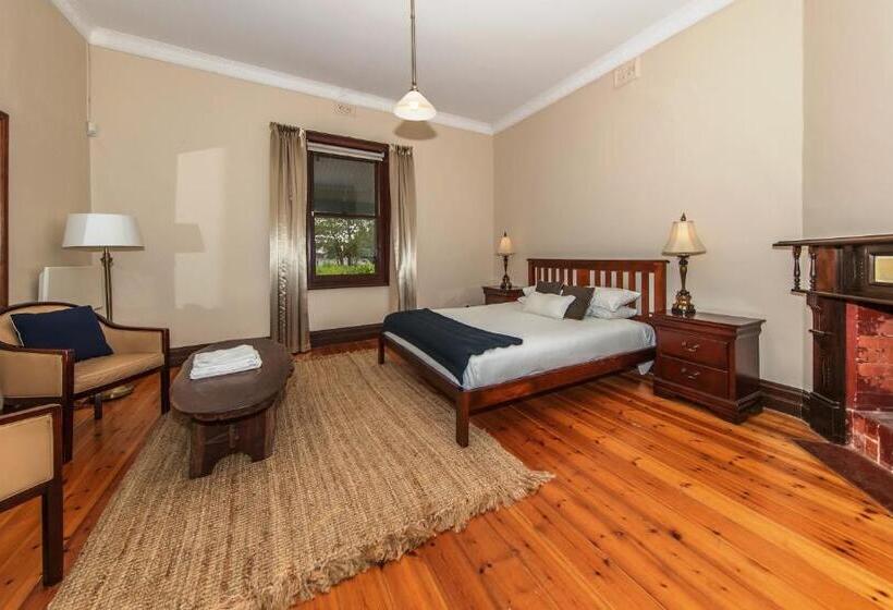 Дом 4 Спальни, Barossa Vineyard Guesthouse