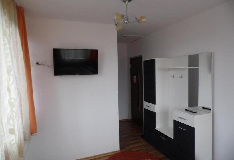 Quarto Estandar, Casa Miruna