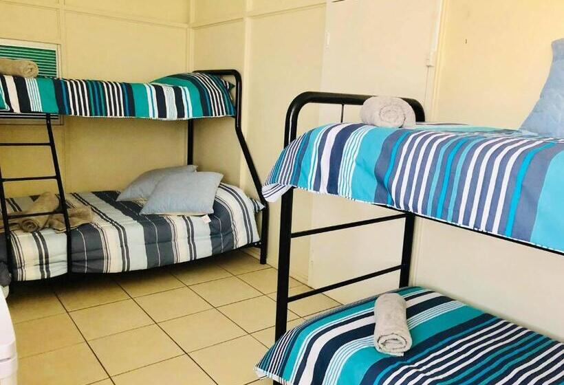 패밀리 룸, Accommodation @ Isa